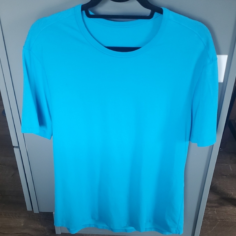 Lulu Lemon Men's Blue T-Shirt Mens Large
